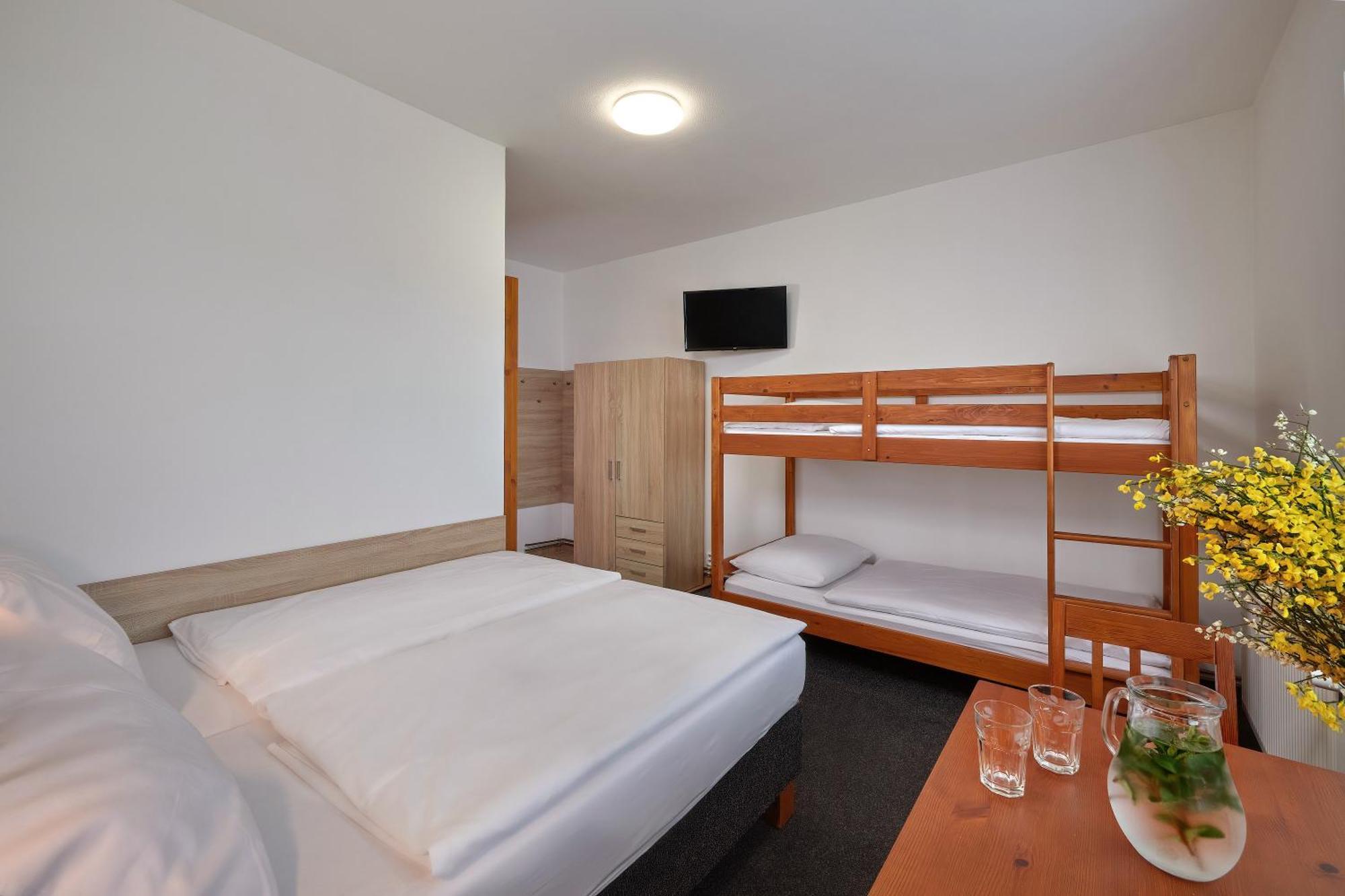 U Rybnika Smrcna Otel Nová Bystřice Dış mekan fotoğraf