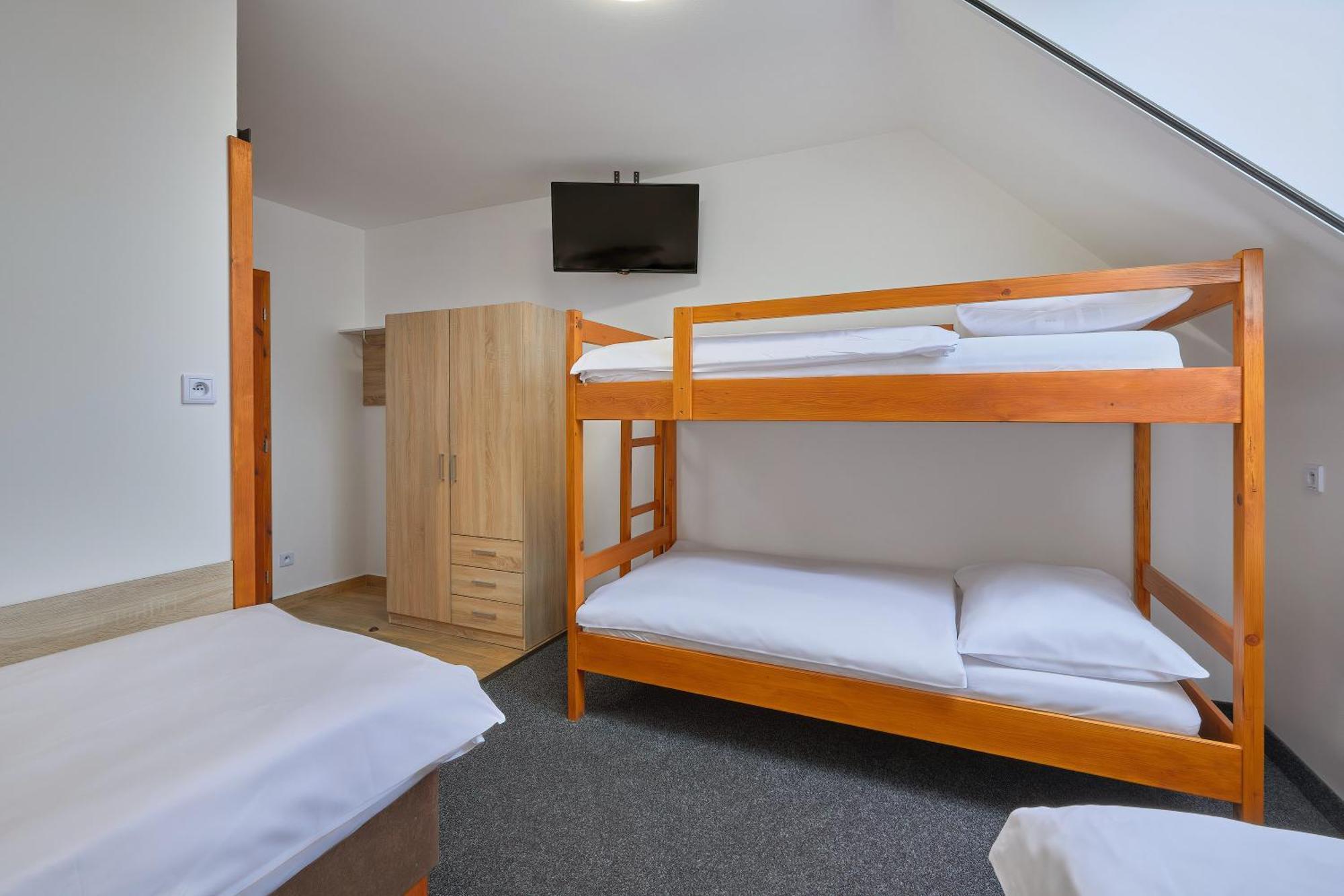 U Rybnika Smrcna Otel Nová Bystřice Dış mekan fotoğraf