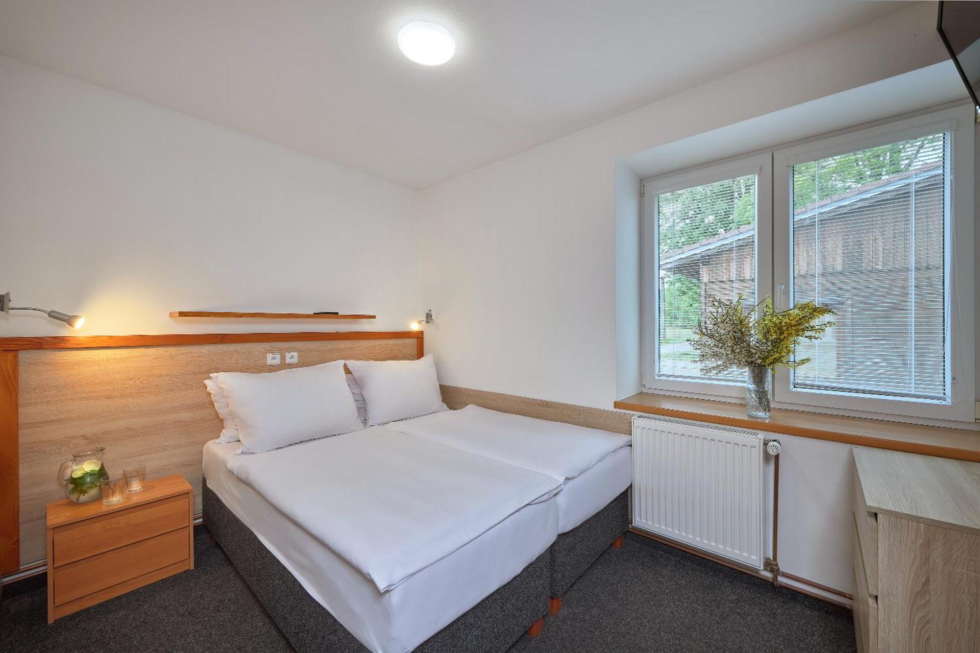U Rybnika Smrcna Otel Nová Bystřice Dış mekan fotoğraf